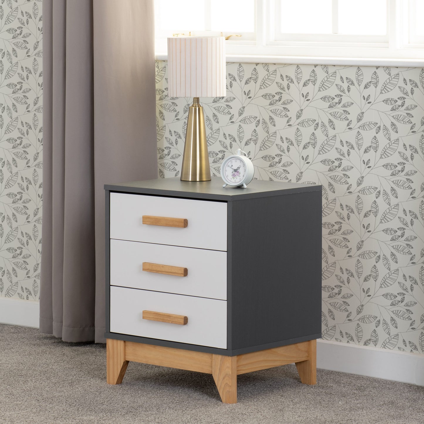 CLEVELAND 3 DRAWER BEDSIDE