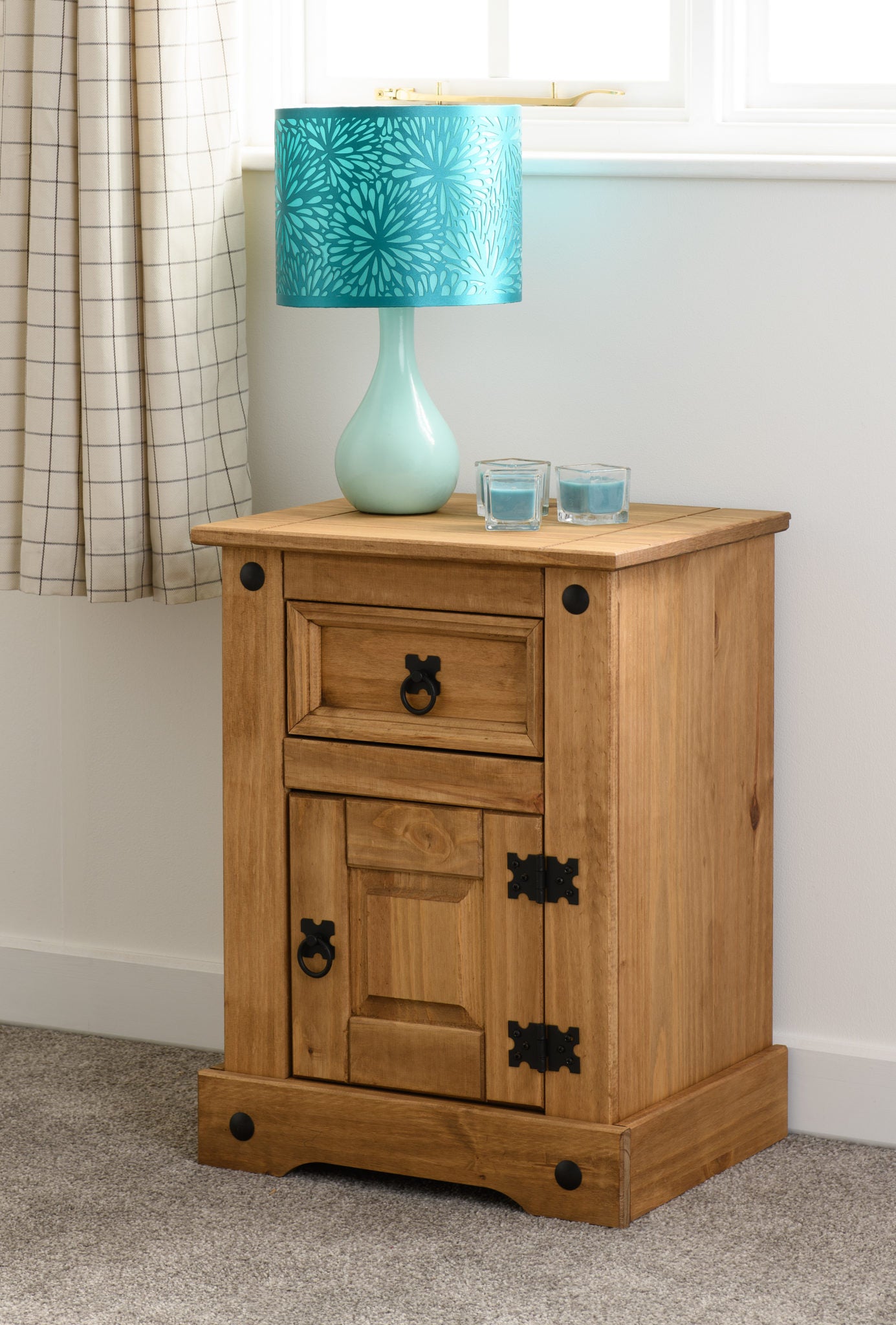 CORONA PETITE BEDSIDE